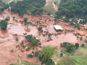 casas ficaram destruidas
