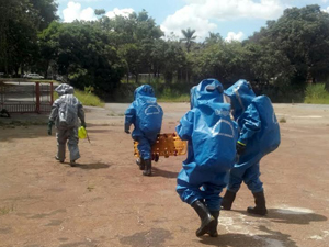 Bombeiros especializados em ocorrências com produtos perigosos integram a equipe do BEMAD alt