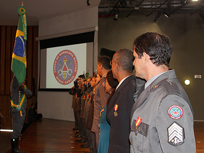 Corpo de Bombeiros entrega da medalha do Mérito Militar