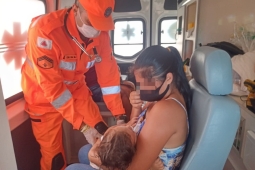 Atendimento rápido de bombeiros evita morte de crianças por obstrução