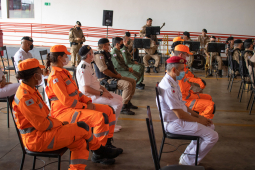 Bombeiros realizam ato solene de entrega das instalações da nova sede da seção de assistência à saúde de Ituiutaba