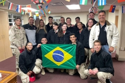 Alunos do Colégio Tiradentes realizam intercâmbio internacional