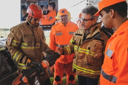 CBMMG recebe novos equipamentos para ações de salvamento