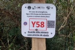 Bombeiros realizam mapeamento e sinalização de emergência nas trilhas da Serra Fina