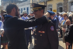 Comandante do Corpo de Bombeiros Militar de Barbacena é agraciado em solenidade do Dia da Vitória