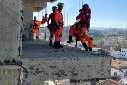 7ª Cia Ind em Pouso Alegre promove capacitação de salvamento em altura