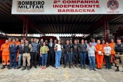 Bombeiros de Barbacena se reúnem para fortalecer a cooperação entre agências