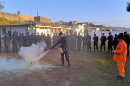 Corpo de Bombeiros de São Lourenço realiza palestras no Tiro de Guerra