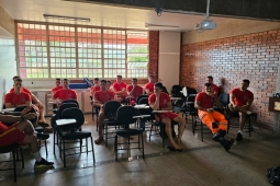 5ª Companhia Independente realiza credenciemento de mergulho