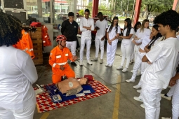 Bombeiros de Caratinga promovem ações na Semana de Prevenção ao Afogamento
