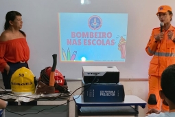 Projeto Bombeiro nas Escolas capacita 968 crianças no norte de Minas Gerais