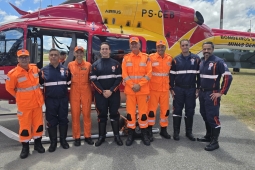 Solenidade de apresentação da aeronave Arcanjo 13