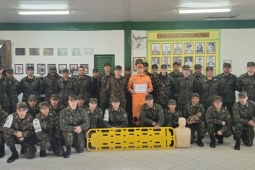Corpo de Bombeiros Militar de São Lourenço realiza treinamento de Primeiros Socorros com atiradores do Tiro de Guerra TG-04-024