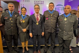 Corpo de Bombeiros Militar é agraciado com Medalha Santos Dumont