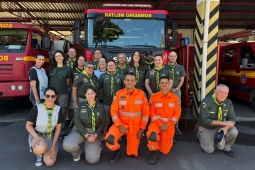 Bombeiros ministram curso de primeiros socorros para escoteiros em Pouso Alegre